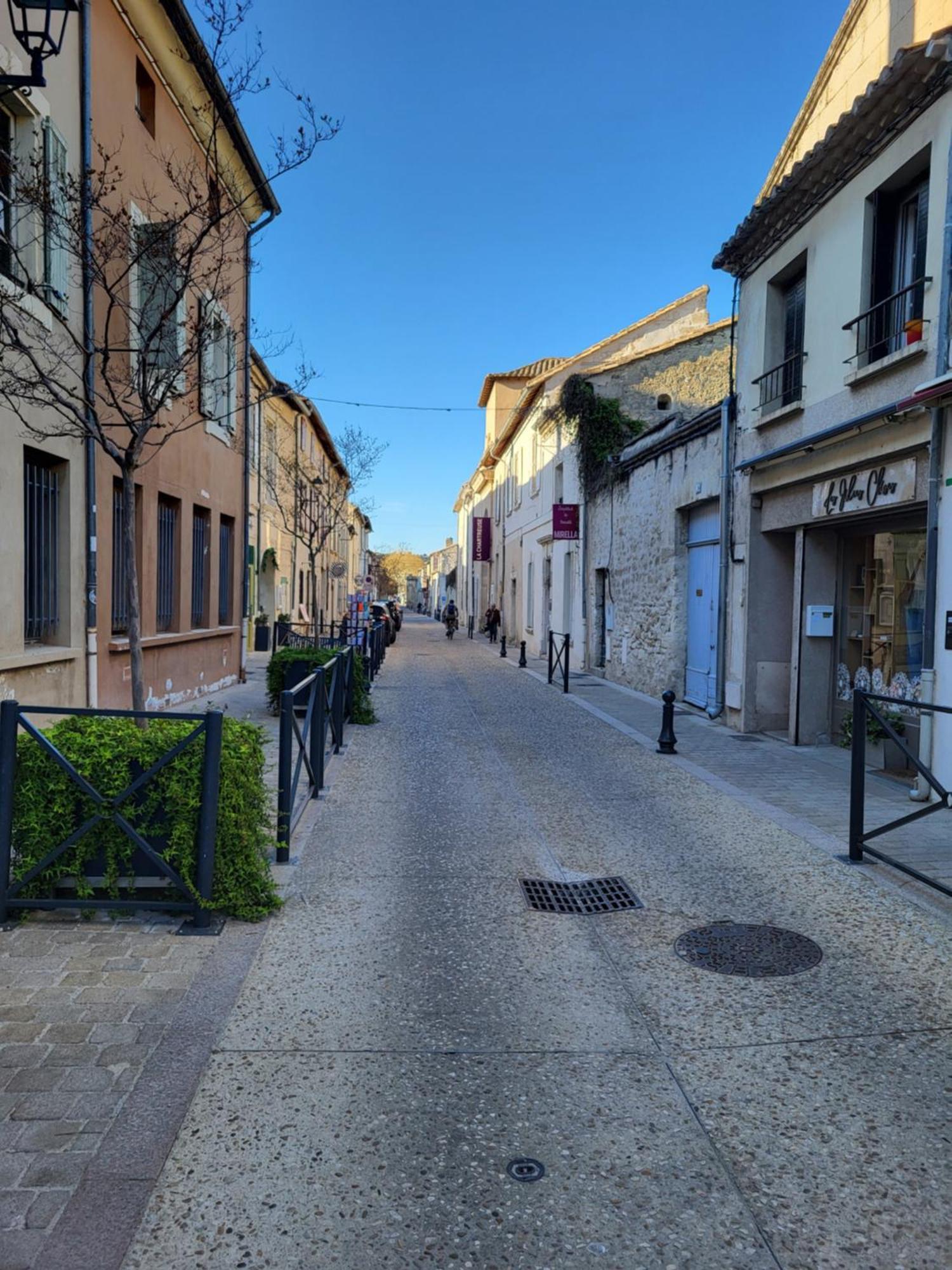 Maison Atypique Coeur De Village Historique Villeneuve-lès-Avignon Zewnętrze zdjęcie