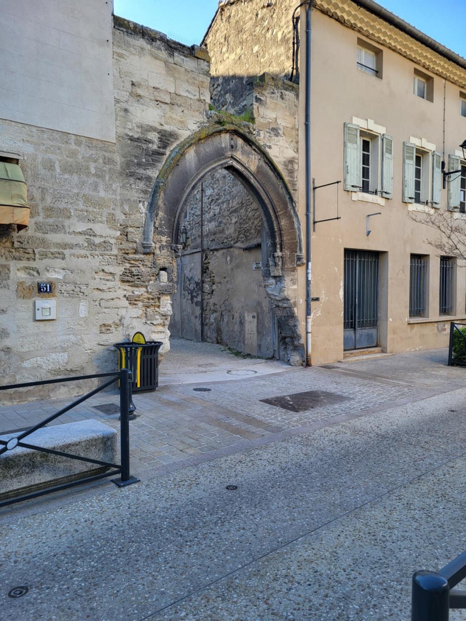 Maison Atypique Coeur De Village Historique Villeneuve-lès-Avignon Zewnętrze zdjęcie